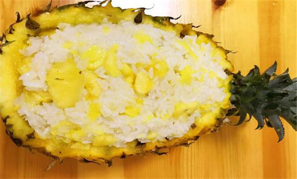 菠蘿糯米飯的做法