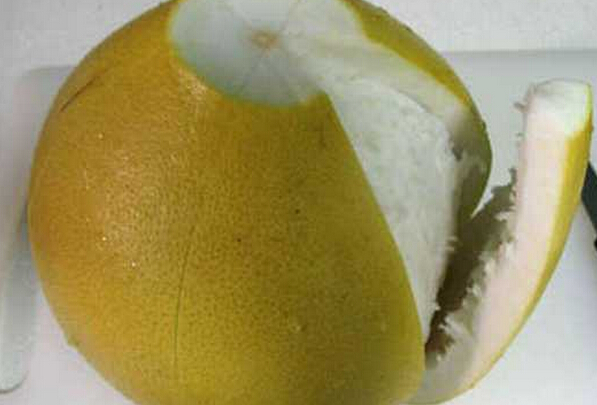 柚子皮的功效與作用 柚子皮的用途