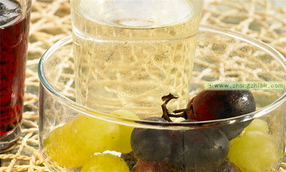 葡萄汁的功效與作用 葡萄汁的做法